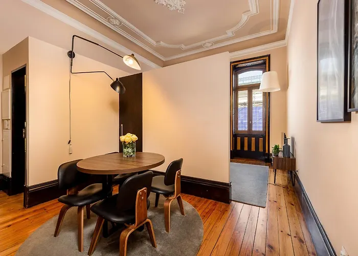 Chic Escape Spacious & Oporto