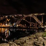 Chic Escape Spacious & Lägenhet Oporto
