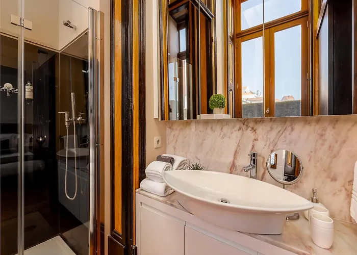 Chic Escape Spacious &